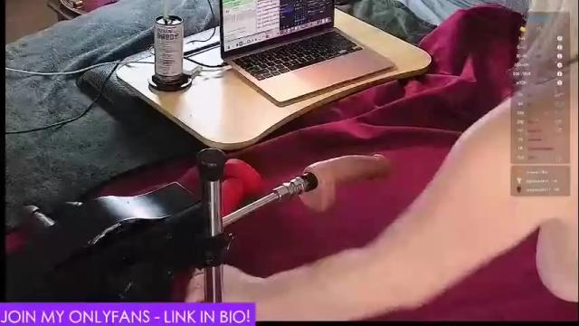 Image 6 of juliannmilfnextdoor Stream on Chaturbate on 2 months ago