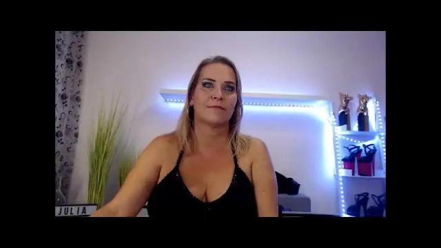 Image 4 of juliapink6 Stream on Chaturbate on 3 months ago