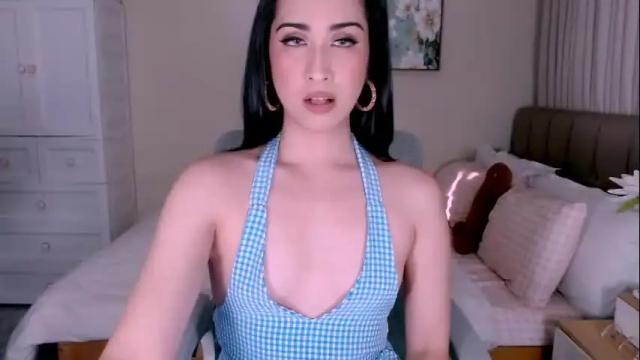 Image 12 of juliarichards Stream on Chaturbate on 27 days ago