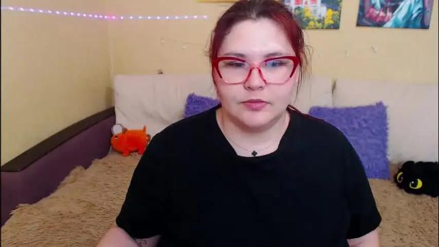 Image 2 of juliasane_ Stream on Chaturbate on 1 month ago
