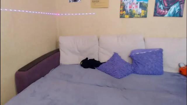 Image 3 of juliasane_ Stream on Chaturbate on 1 month ago