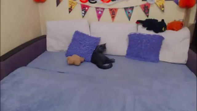 Image 3 of juliasane_ Stream on Chaturbate on 1 month ago