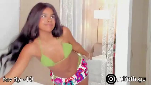 Image 8 of julibunny111 Stream on Chaturbate on 1 month ago