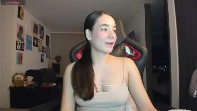Image 2 of julidavila Stream on Chaturbate on 1 month ago