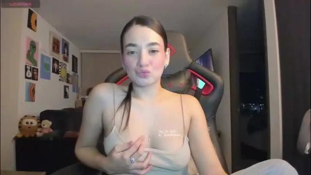 Image 4 of julidavila Stream on Chaturbate on 1 month ago