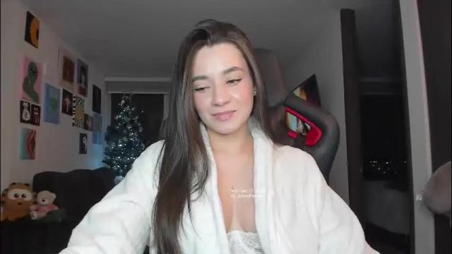 Image 2 of julidavila Stream on Chaturbate on 29 days ago