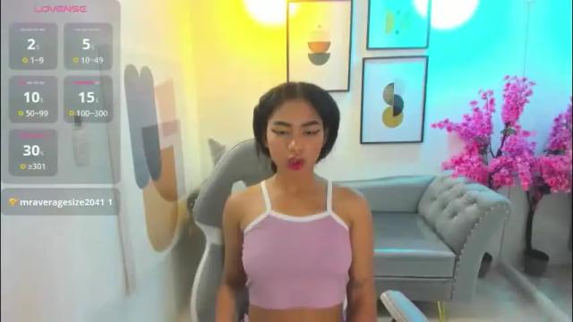 Image 7 of julie_coper Stream on Chaturbate on 2 months ago