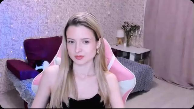 Image 3 of julie_flores Stream on Chaturbate on 5 months ago