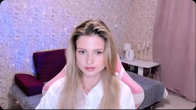 Thumbnail 1, julie_flores's Stream at Chaturbate, 4 months ago