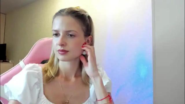 Thumbnail 2, julie_flores's Stream at Chaturbate, 2 months ago
