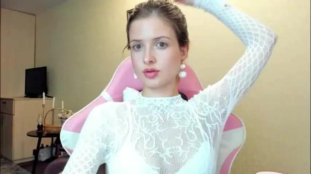 Image 12 of julie_flores Stream on Chaturbate on 2 months ago