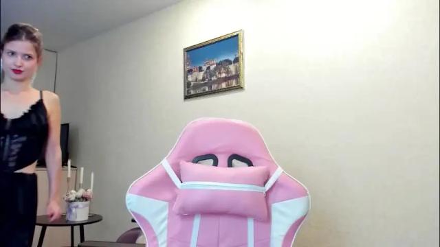 Image 12 of julie_flores Stream on Chaturbate on 1 month ago