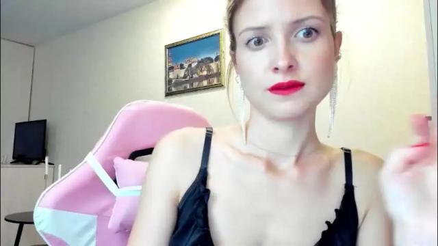 Image 8 of julie_flores Stream on Chaturbate on 1 month ago
