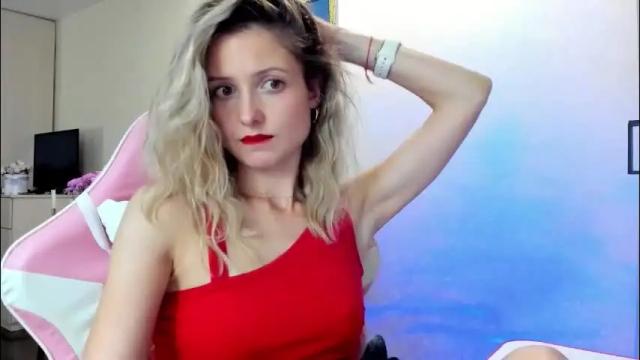 Thumbnail 1, julie_flores's Stream at Chaturbate, 1 month ago
