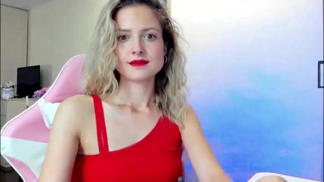 Image 2 of julie_flores Stream on Chaturbate on 1 month ago