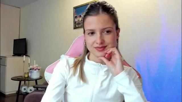 Thumbnail 2, julie_flores's Stream at Chaturbate, 1 month ago