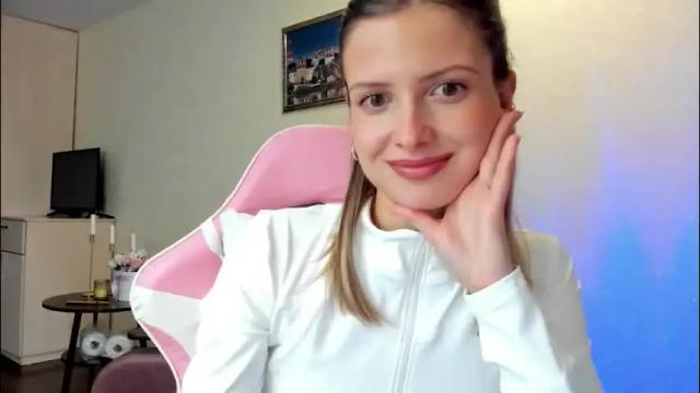 Image 8 of julie_flores Stream on Chaturbate on 1 month ago