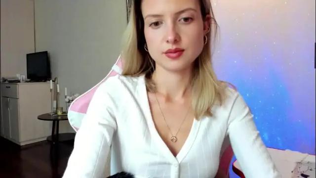 Thumbnail 3, julie_flores's Stream at Chaturbate, 24 days ago