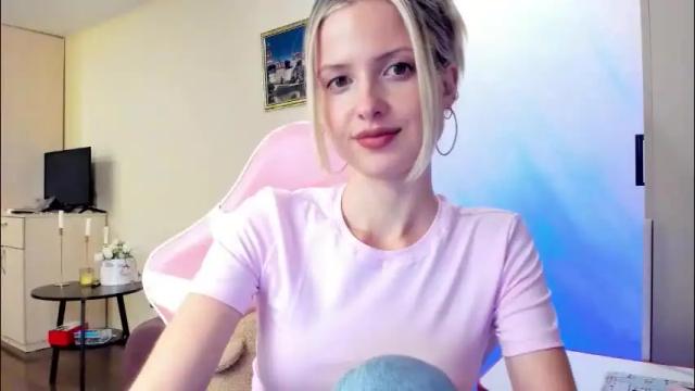 Thumbnail 2, julie_flores's Stream at Chaturbate, 2 days ago