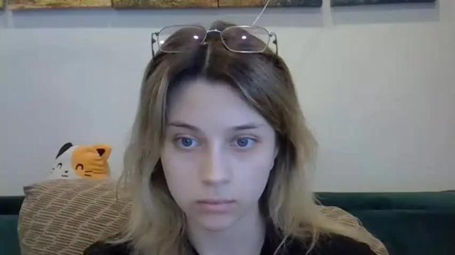 Image 12 of julie_pink_ Stream on Chaturbate on 22 months ago