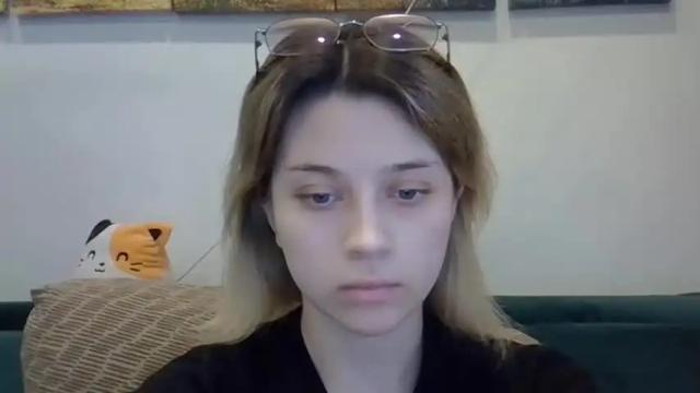 Image 4 of julie_pink_ Stream on Chaturbate on 22 months ago