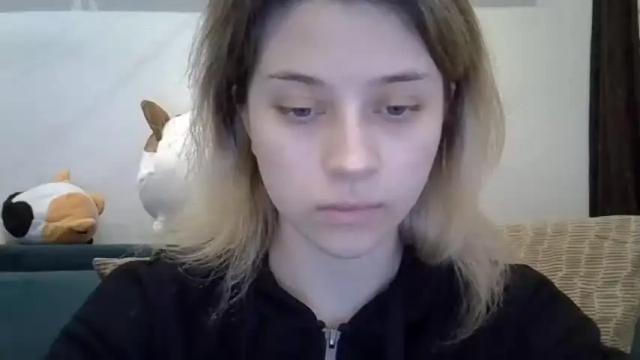 Image 3 of julie_pink_ Stream on Chaturbate on 22 months ago