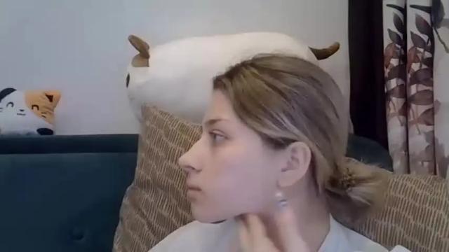 Image 3 of julie_pink_ Stream on Chaturbate on 22 months ago