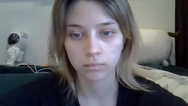 Image 4 of julie_pink_ Stream on Chaturbate on 21 months ago