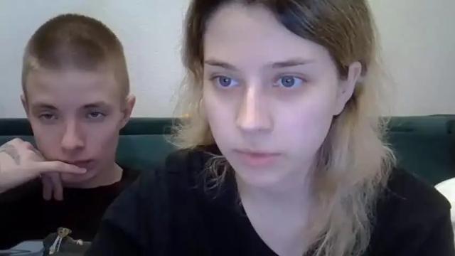 Image 8 of julie_pink_ Stream on Chaturbate on 21 months ago