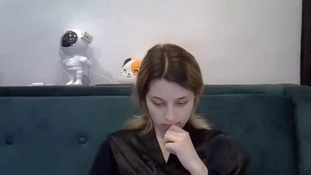 Thumbnail 2, julie_pink_'s Stream at Chaturbate, 21 months ago