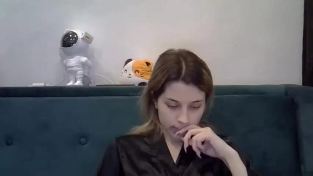 Image 7 of julie_pink_ Stream on Chaturbate on 21 months ago