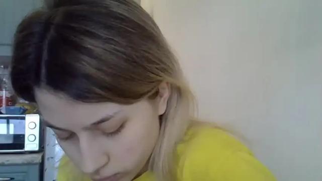 Image 12 of julie_pink_ Stream on Chaturbate on 21 months ago