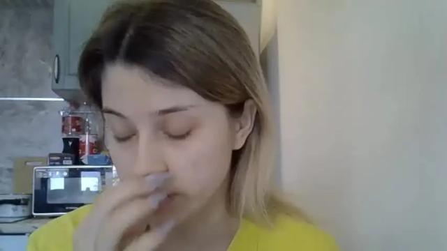 Image 4 of julie_pink_ Stream on Chaturbate on 21 months ago