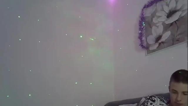 Image 12 of julie_pink_ Stream on Chaturbate on 21 months ago