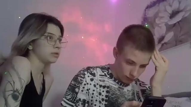 Image 7 of julie_pink_ Stream on Chaturbate on 21 months ago