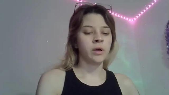 Thumbnail 2, julie_pink_'s Stream at Chaturbate, 21 months ago