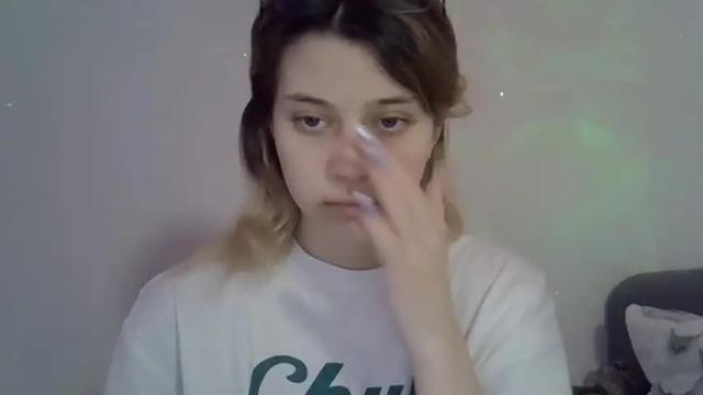 Image 2 of julie_pink_ Stream on Chaturbate on 21 months ago