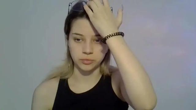Thumbnail 1, julie_pink_'s Stream at Chaturbate, 21 months ago