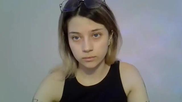 Image 10 of julie_pink_ Stream on Chaturbate on 21 months ago