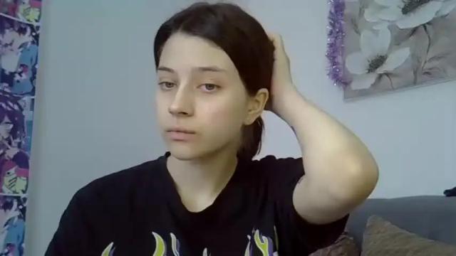 Image 12 of julie_pink_ Stream on Chaturbate on 20 months ago