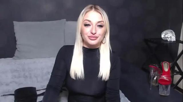 Image 10 of juliediamond Stream on Chaturbate on 1 month ago