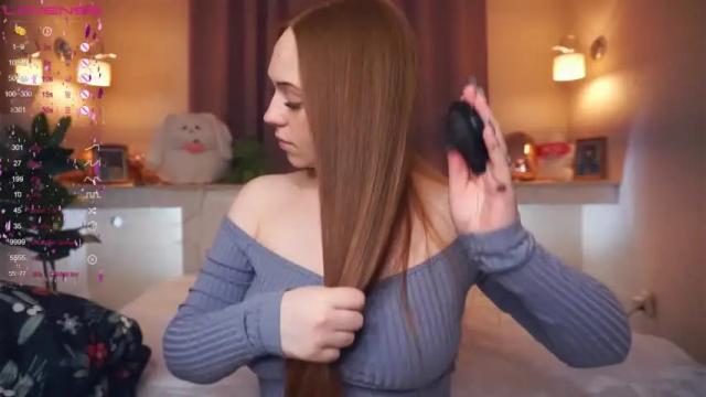 Image 12 of julieflavie Stream on Chaturbate on 13 months ago
