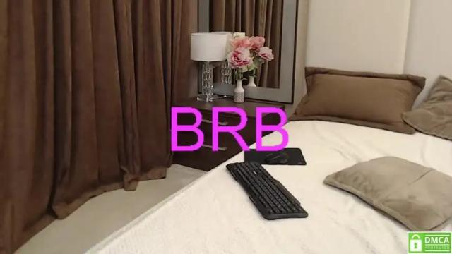 Image 10 of juliejamies Stream on Chaturbate on 19 months ago