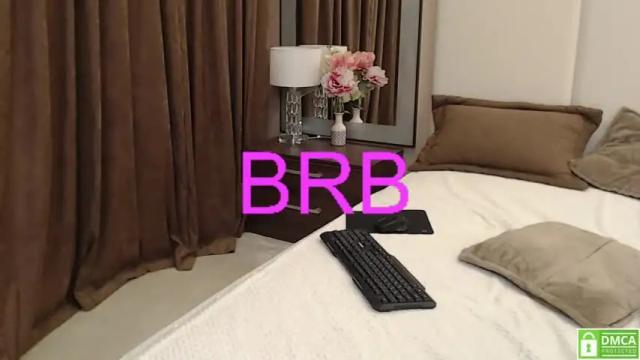Image 12 of juliejamies Stream on Chaturbate on 19 months ago