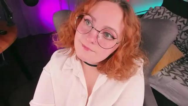 Image 3 of juliet_schoolgirl Stream on Chaturbate on 13 months ago