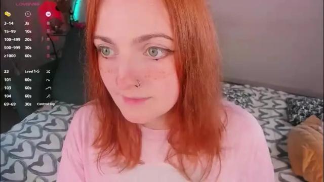 Image 3 of juliet_schoolgirl Stream on Chaturbate on 3 months ago