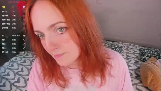 Image 4 of juliet_schoolgirl Stream on Chaturbate on 3 months ago