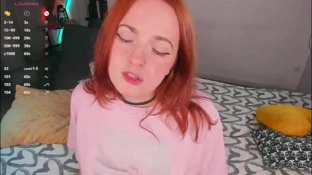 Image 2 of juliet_schoolgirl Stream on Chaturbate on 1 month ago