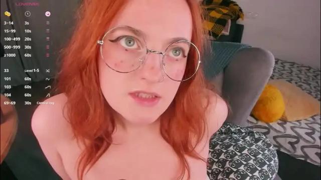 Image 4 of juliet_schoolgirl Stream on Chaturbate on 1 month ago