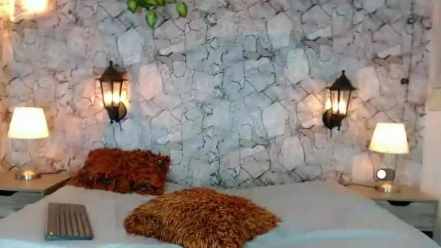 Image 3 of juliet_sexyy Stream on Chaturbate on 13 months ago